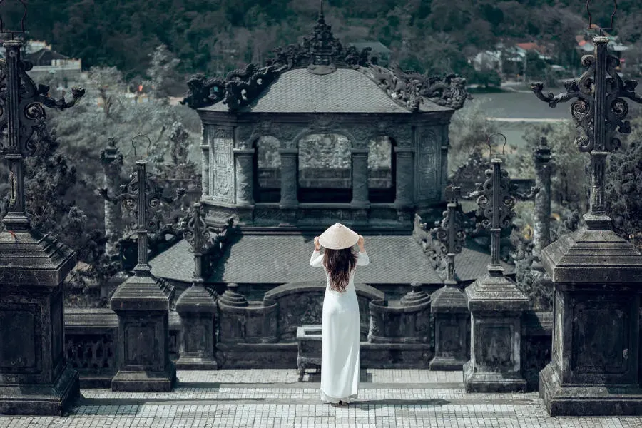 lang khai dinh kiet tac kien truc doc dao nhat trieu nguyen