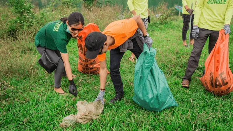 clean up a day for saving the environment