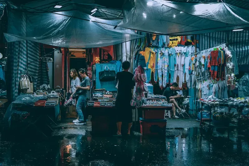 5. Minh Phụng Night Market