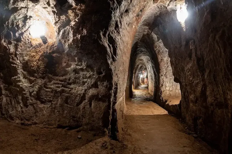 Vinh Moc Tunnels