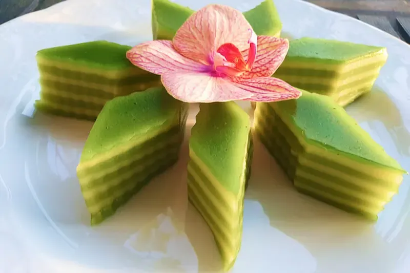 Bánh Da Lon or Steamed Tapioca Layer Cake Is Really Sweet and Has an Lovely Texture