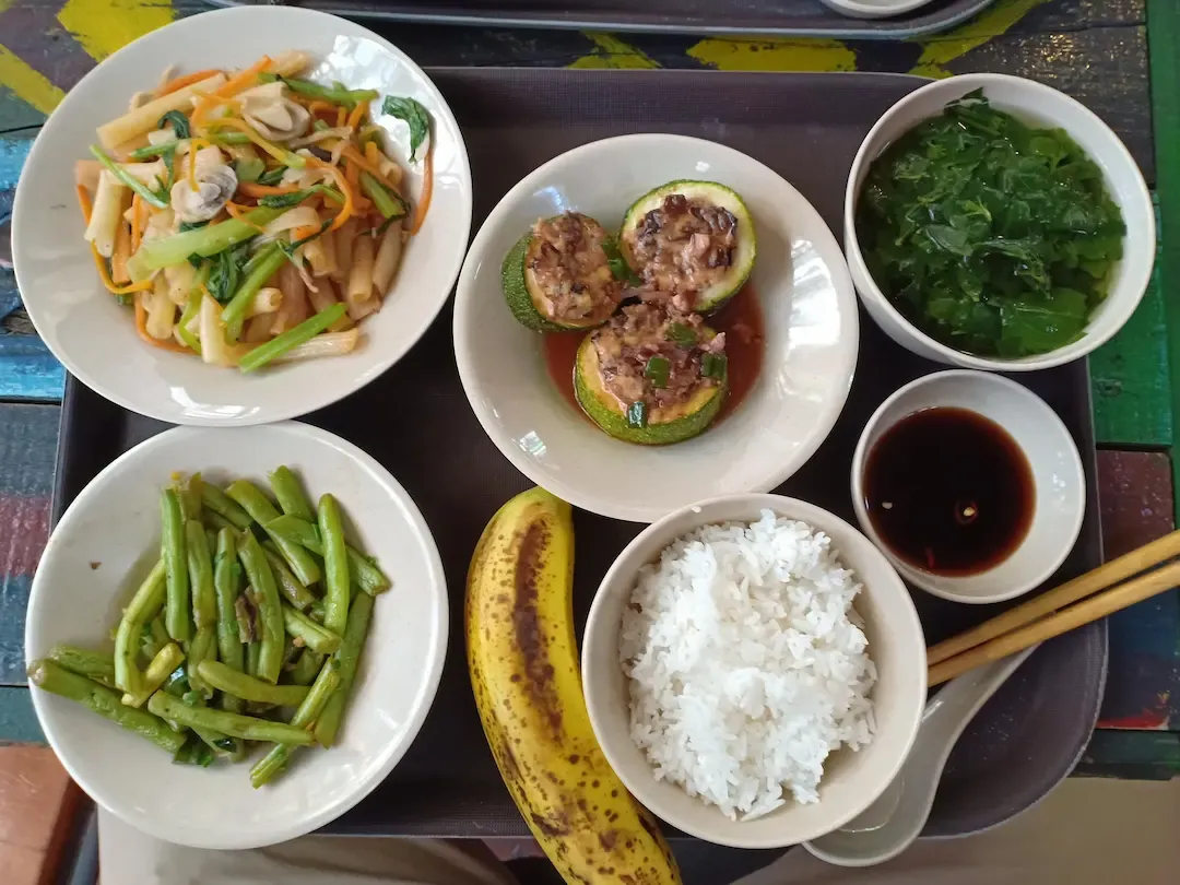 Whoever Says Vietnam Does Not Have Enough Options for Vegeterians Is Wrong!