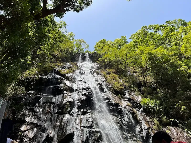 5.datanla Waterfall Is a Good Place to Cool Down
