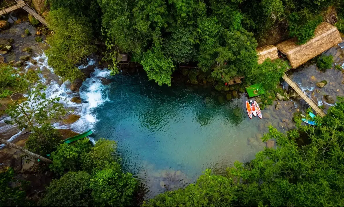 cha cung eco zone kinh nghiem du lich gia ve nam 2026