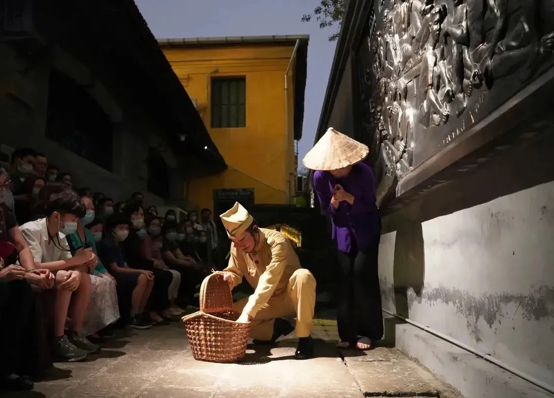 Hoạt cảnh tour đêm Đêm Thiêng Liêng