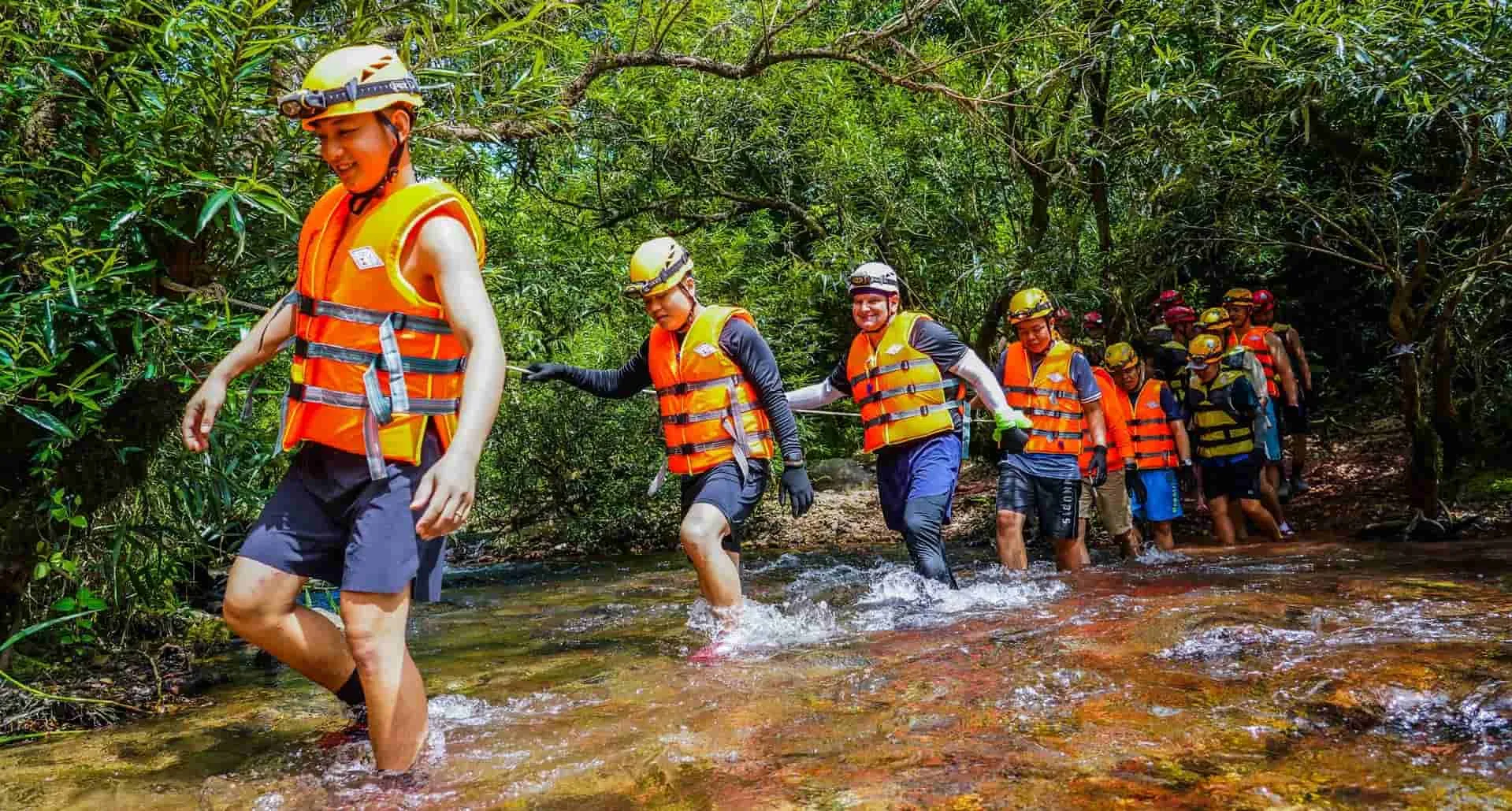 stream crossing tips for adventure tours