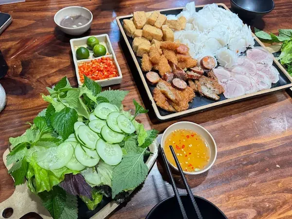 Bun Dau Mam Tom Bep Tien in Da Nang