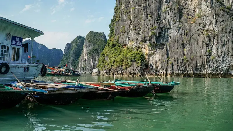 Cua Van Floating Village in Halong