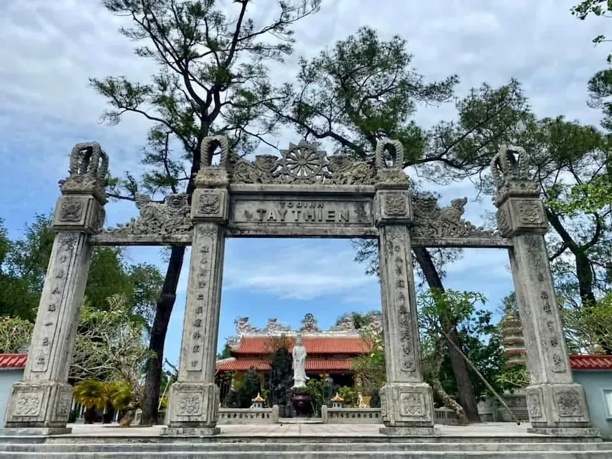 Chùa Tây Thiên ở Huế