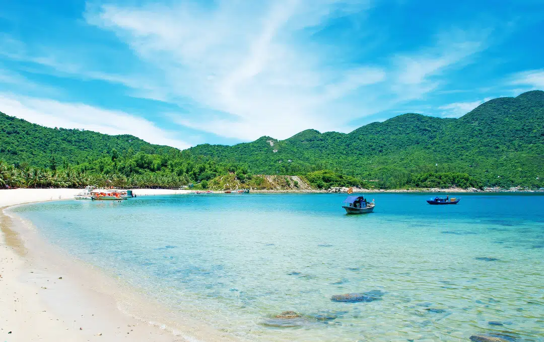 guia de las islas cham por que dormir aqui lo cambia todo