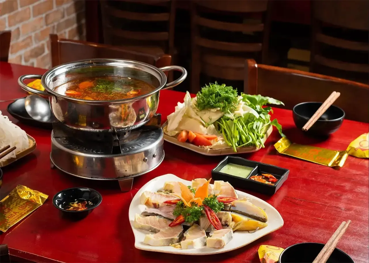 lẩu cá tầm đà lạt