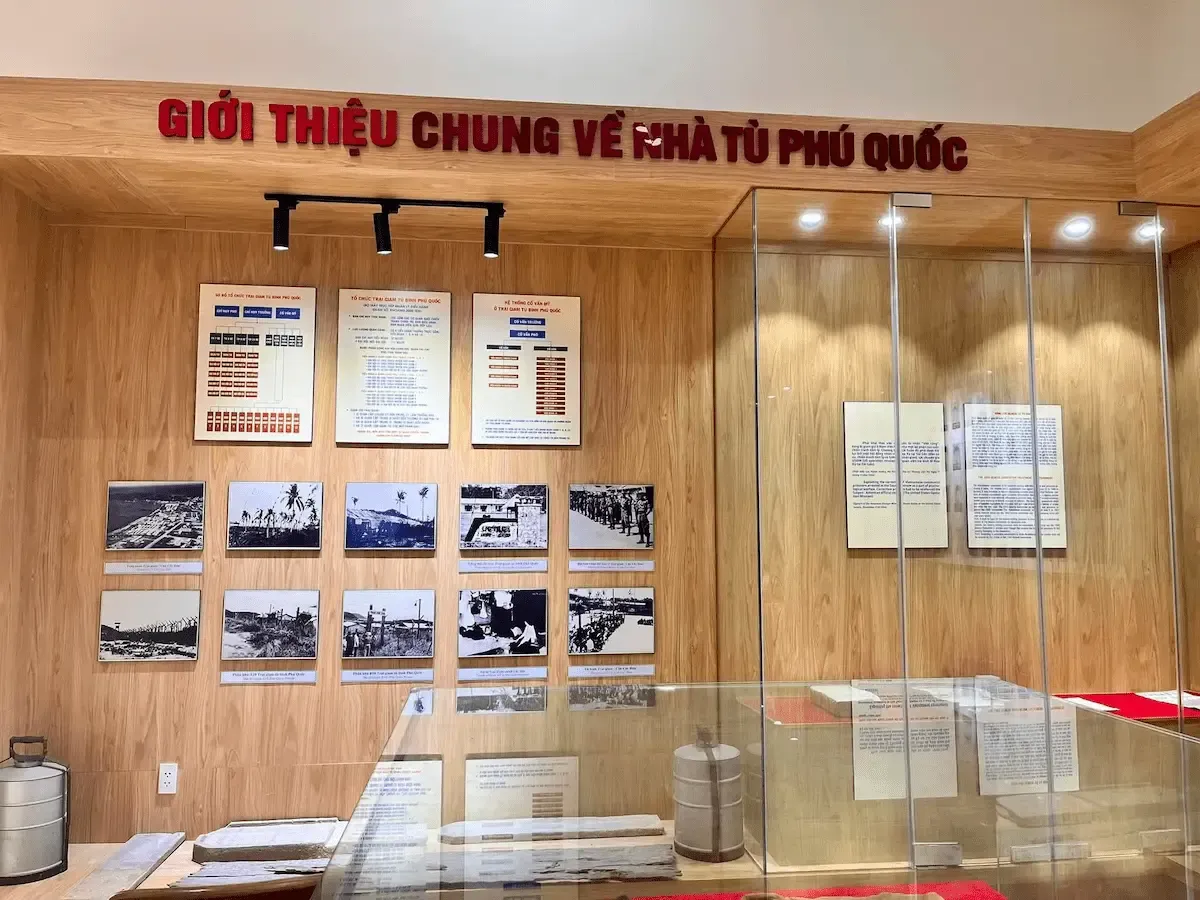 Nhà trưng bày ở Nhà tù Phú Quốc