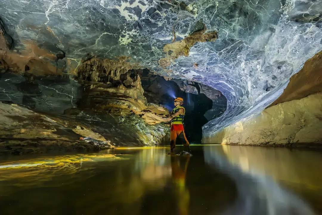 Most Adventurous Cave of Vietnam   Tiger Cave