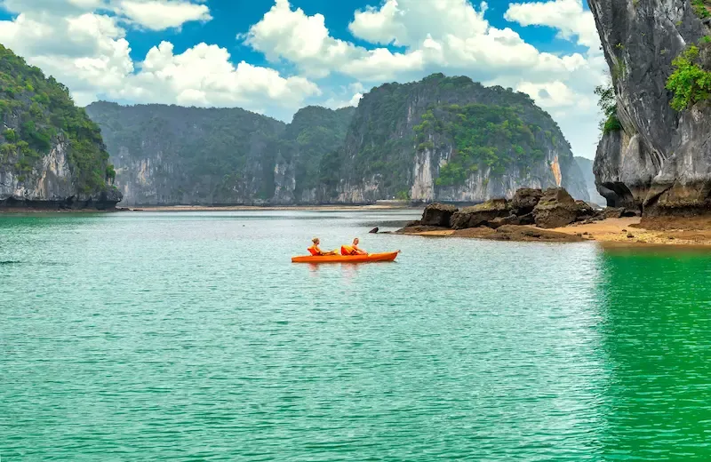 5. Tourists Kayaking in Lan Ha Bay Waters