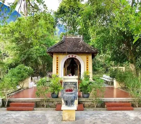 Miếu Ngũ Hành tại Côn Đảo