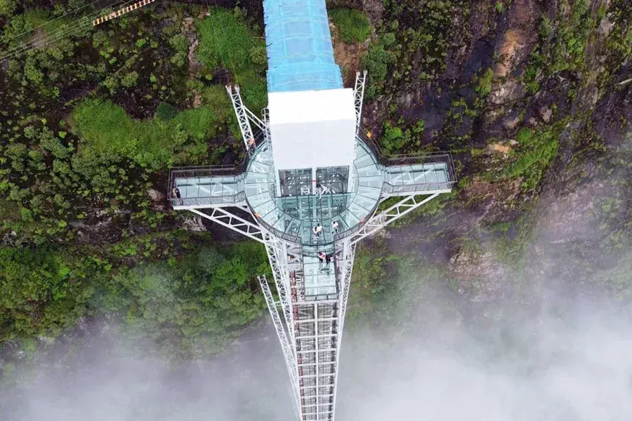 glass bridge sapa walkway above the clouds