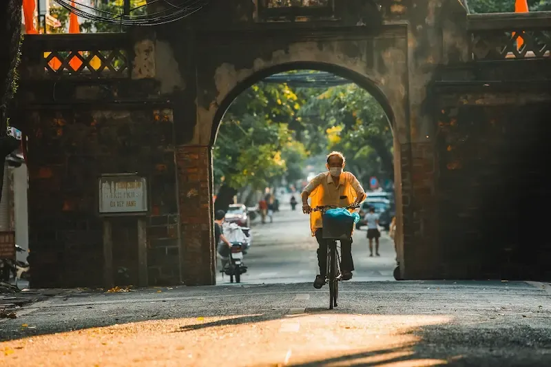 O Quan Chuong Gate Has Its Own Ancient Story