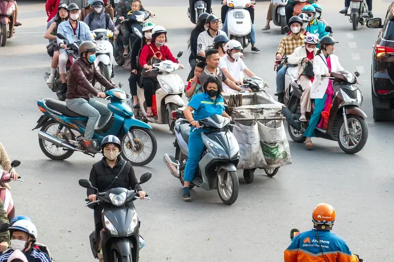 3.transportation to Quang Ba Flower Market