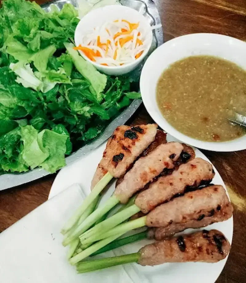 Famous Hue Spring Rolls