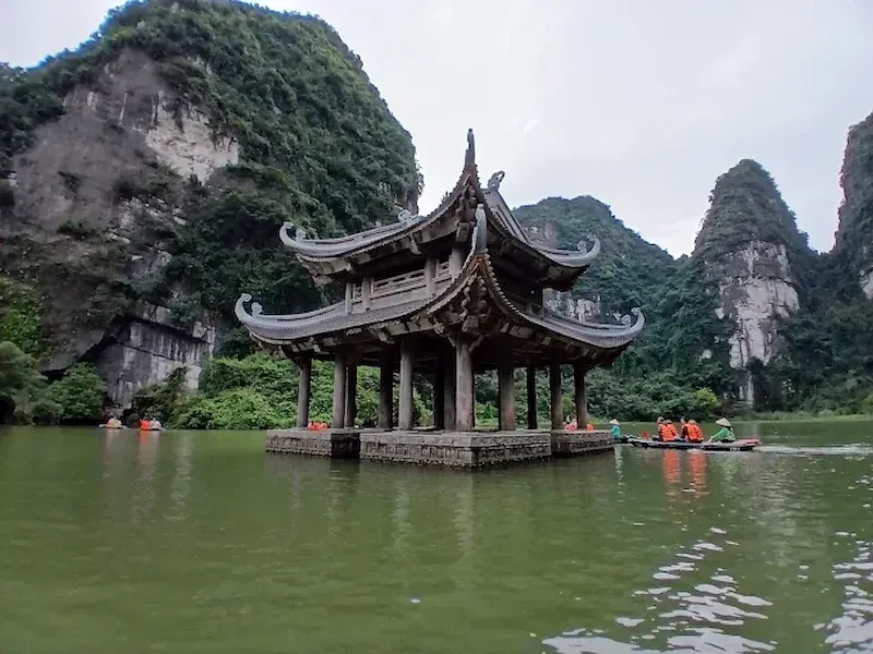 Tam Coc karst landscape Kong Skull Island filming location Ninh Binh Vietnam boat tour