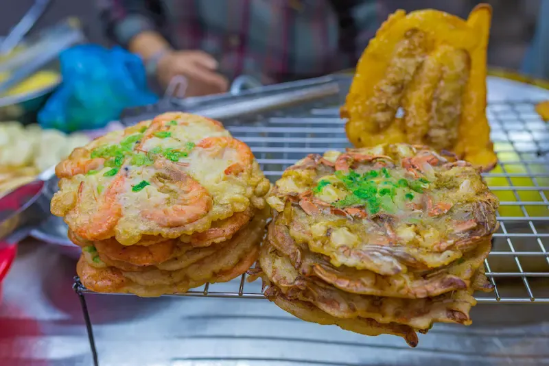 9. Banh Cong Dish Is Quite Famous in Can Tho Among Tourists