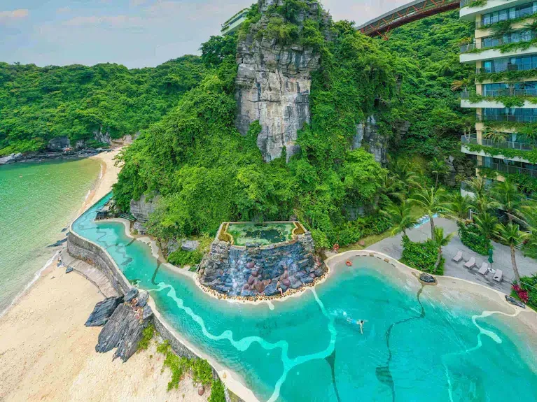 Cat Ba Resort in Lan Ha Bay