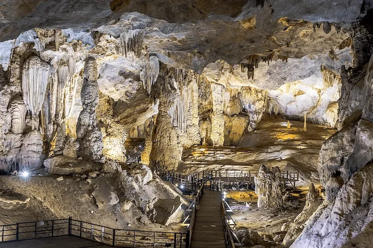 Paradise Cave, Phong Nha