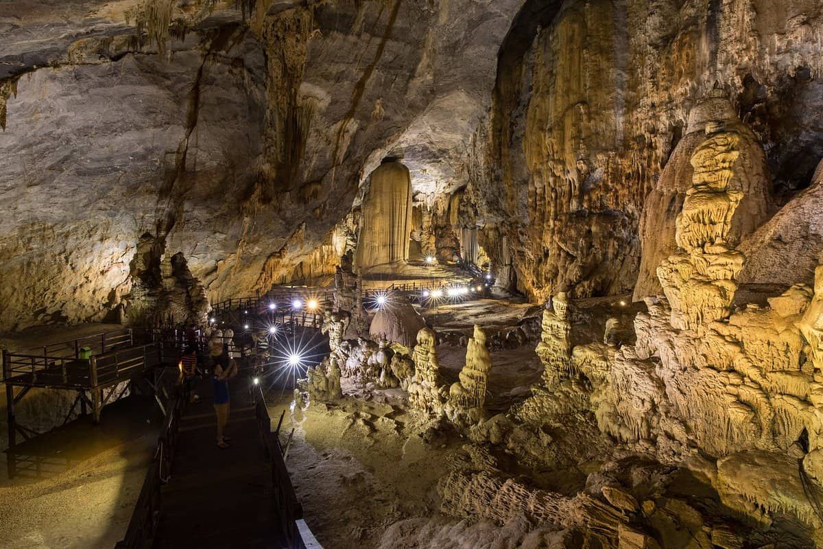 3. Paradise Cave