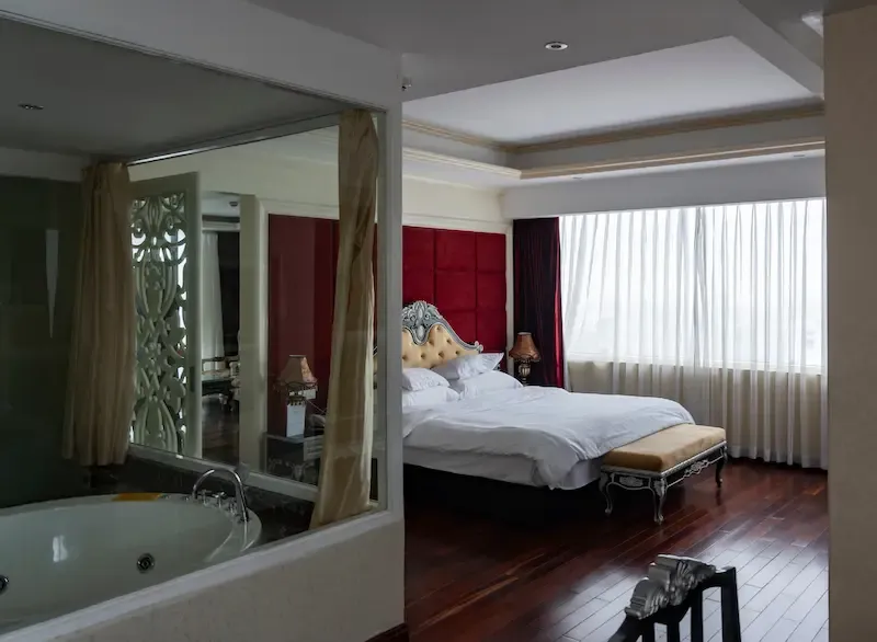 6. in Hue There Are Many Luxury Hotels for Guest to Stay