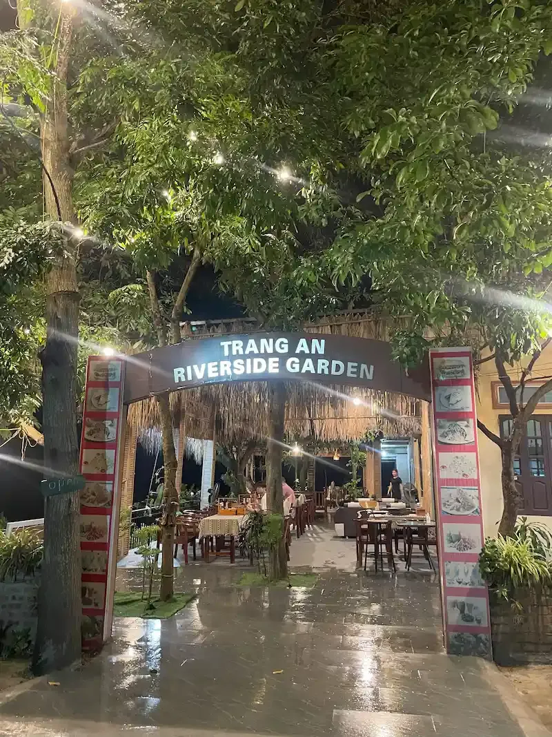 Best Restaurant of Ninh Binh   Trang an Riverside Garden