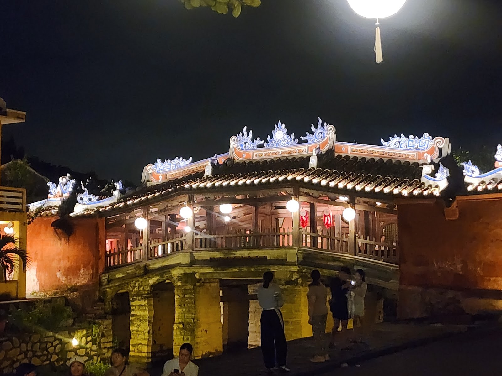 The Japanese Covered Bridge in Hoi An lit at night
