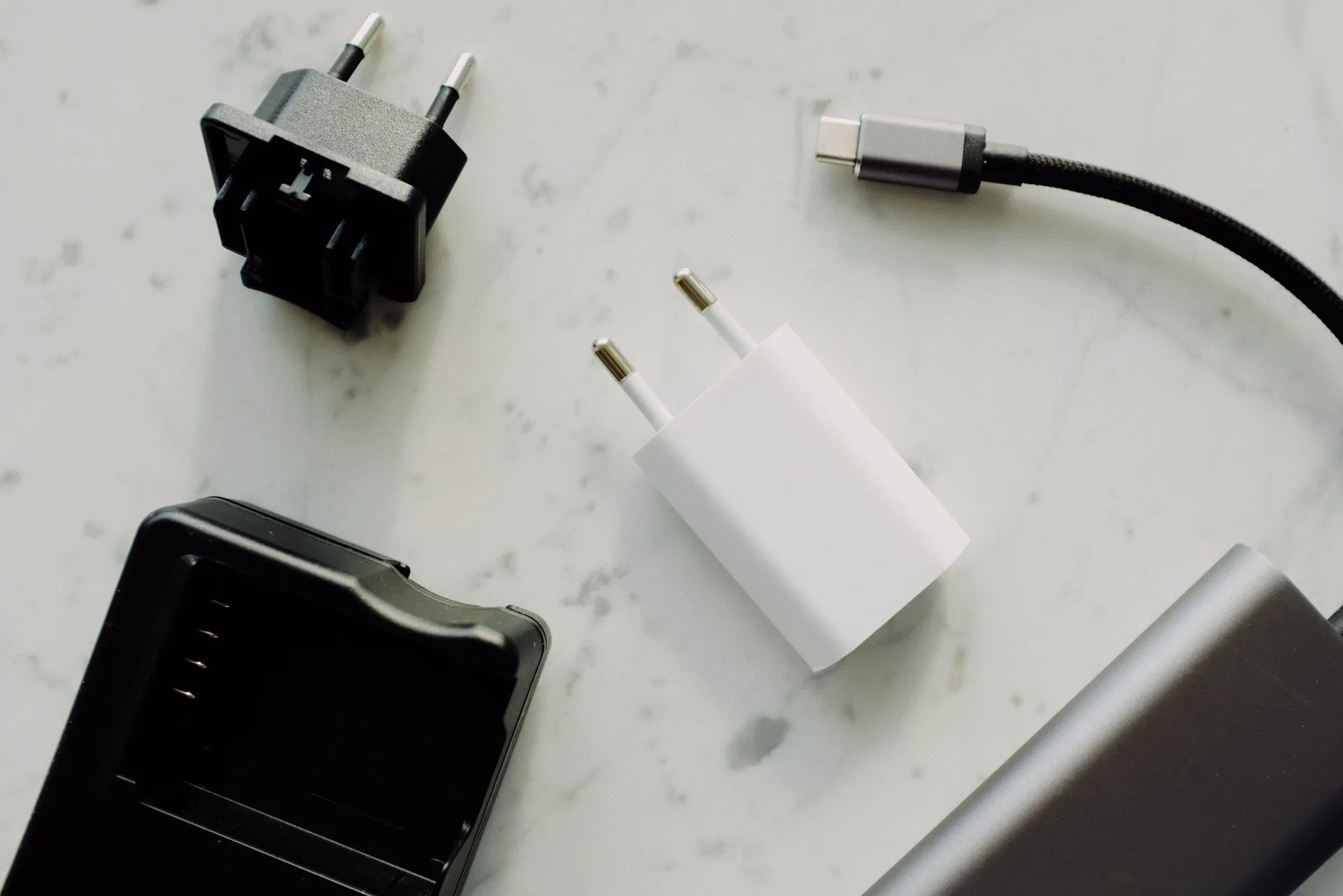 vietnam power plug and adapter guide types a c 220v