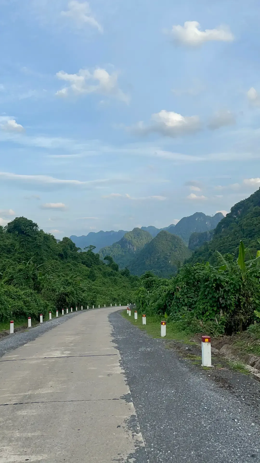 Phong Nha trail 