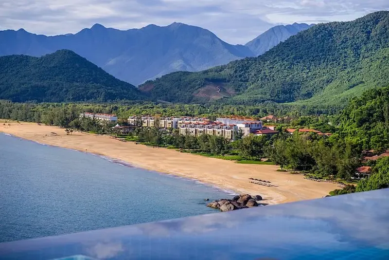 Lang Co Beach