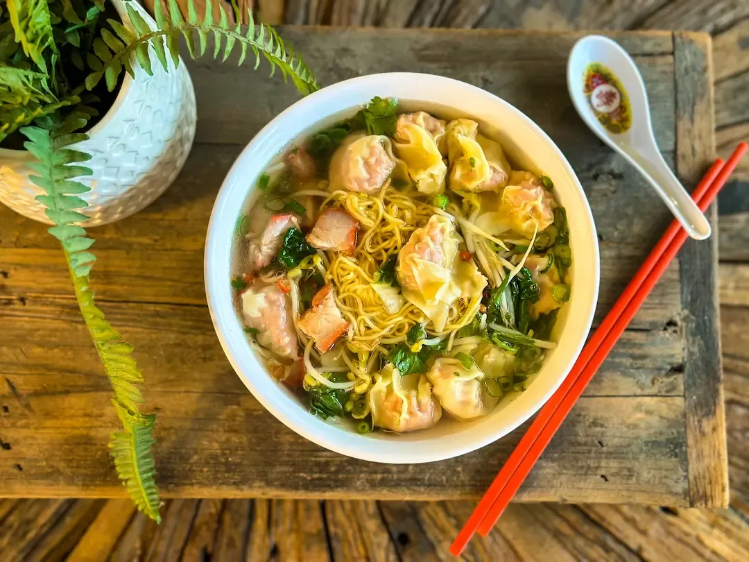 Vietnamese Wonton Egg Noodle Soup  Mi Hoành Thánh