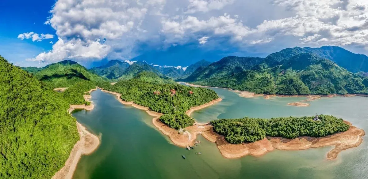 Hồ Truồi ở Huế