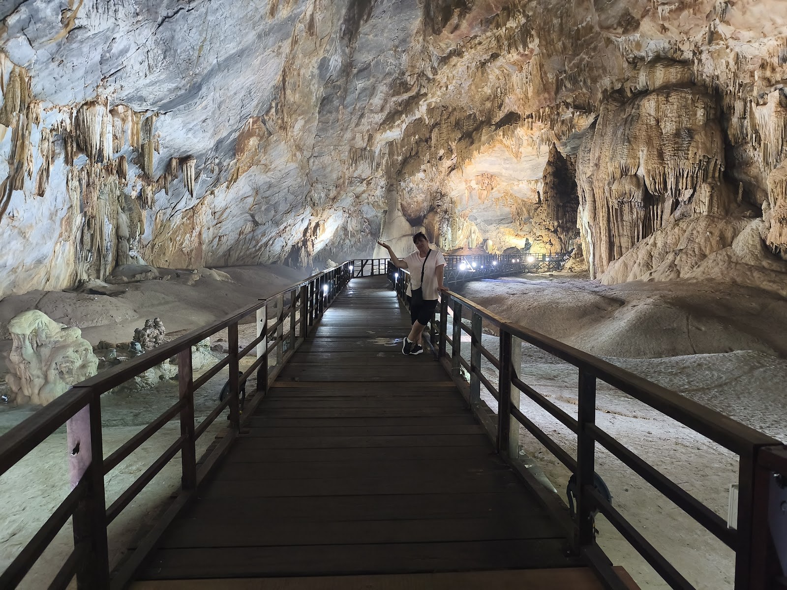 Boardwalk and handrail inside Paradise Cave in Phong Nha