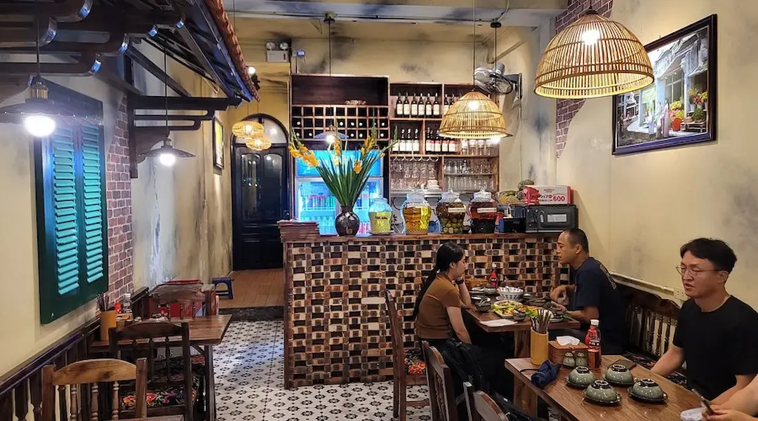 Restaurant Tipping Vietnam Optional Not Required Service Charge