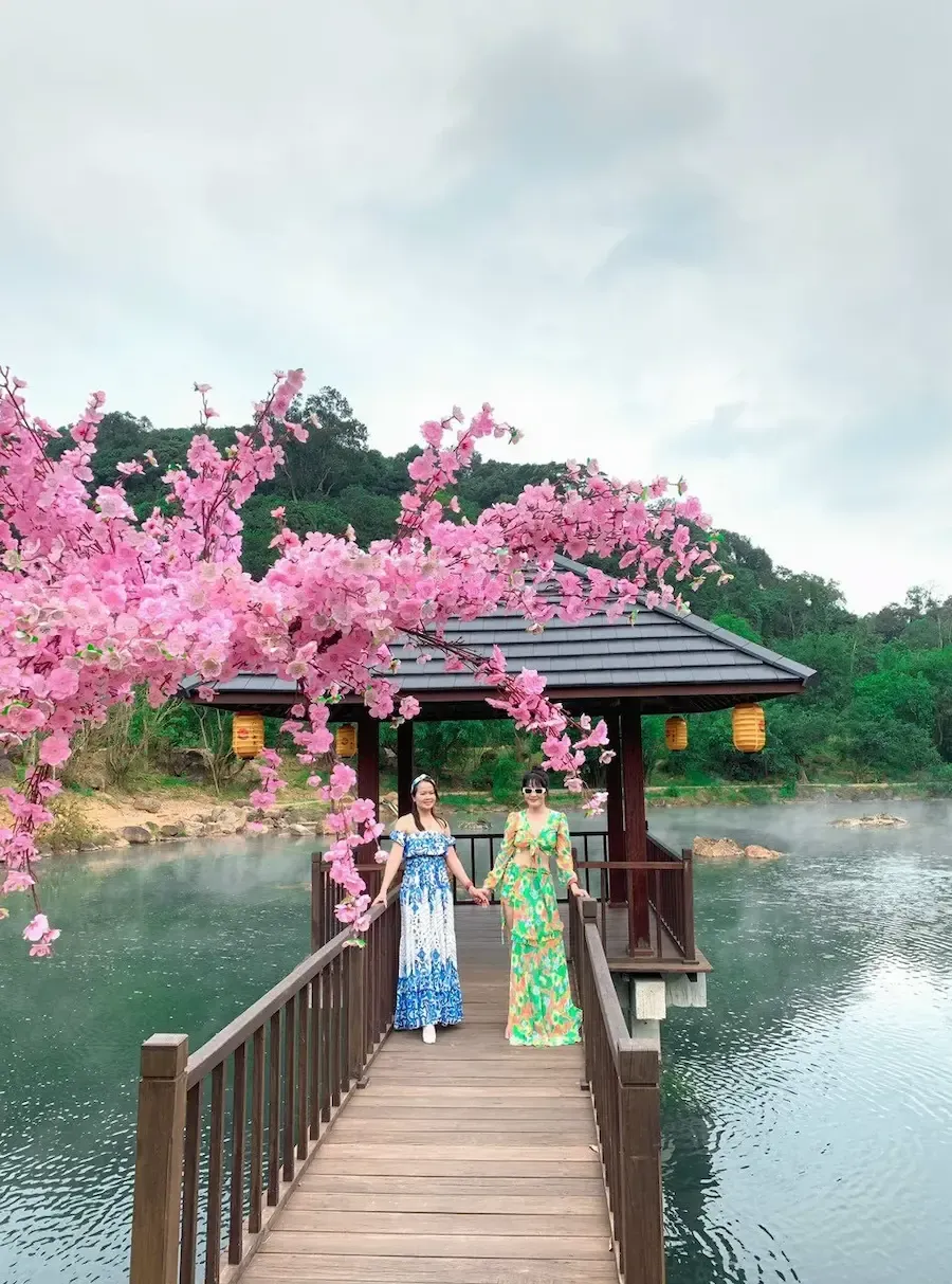 suối nước nóng bang onsen quảng bình