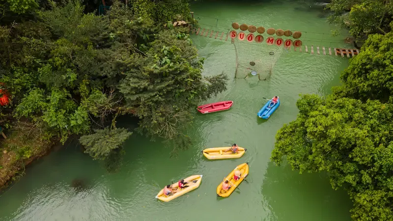 6. Mooc Spring Is Quite Touristic