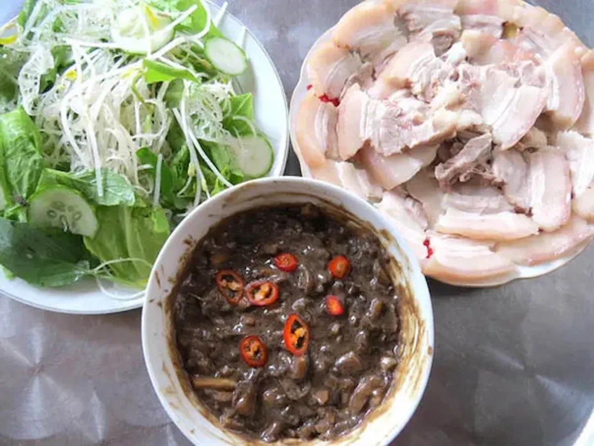 Mắm ruột cá Nha Trang