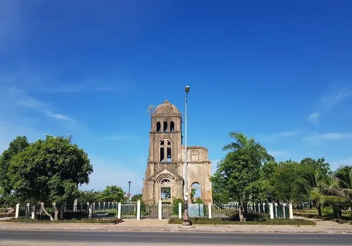 Di tích nhà thờ Tam Tòa