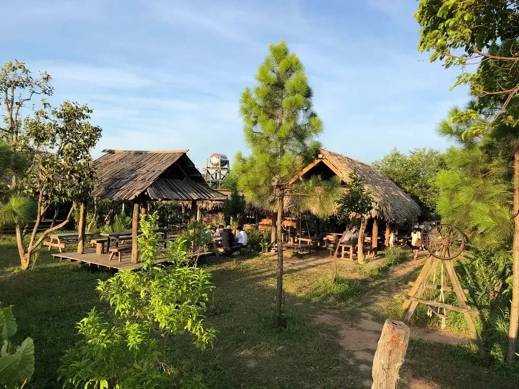 Những chiếc chòi ấm áp tại East Hill Phong Nha