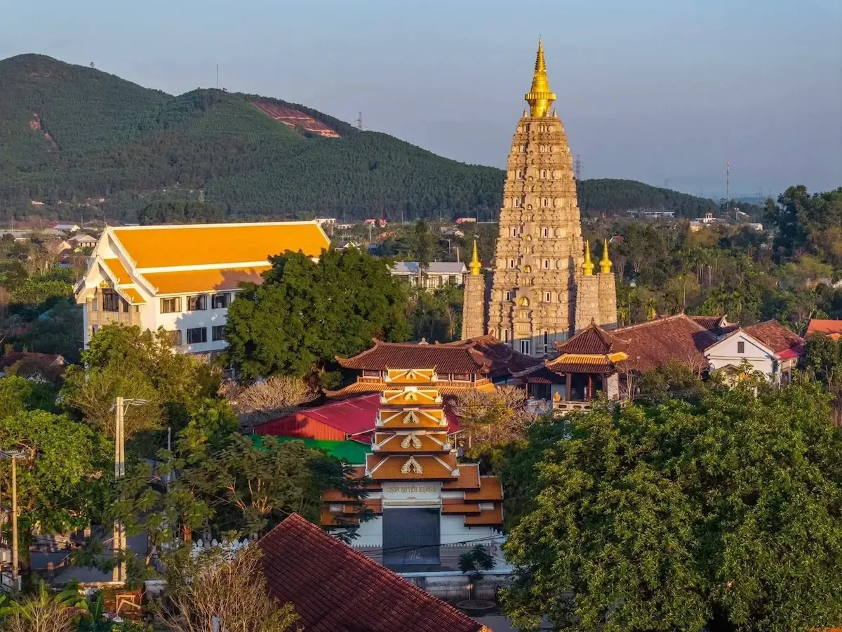 Chùa Huyền Không ở Huế