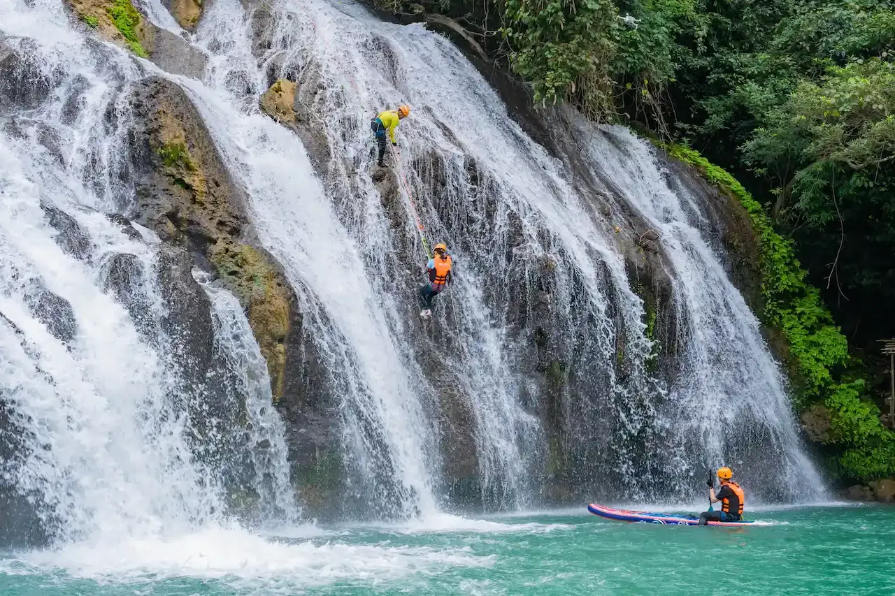 đu dây tà puồng