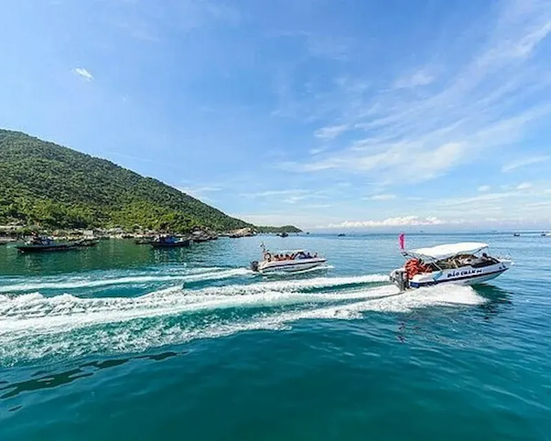 A Speed Boat Tour of Cham Island Hoi An
